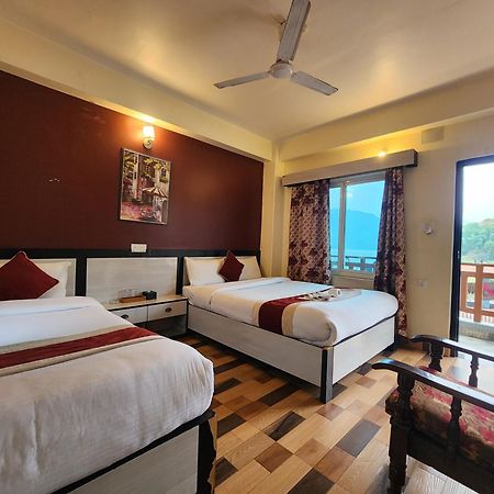 Hotel Kajiinn Pokhara Kültér fotó