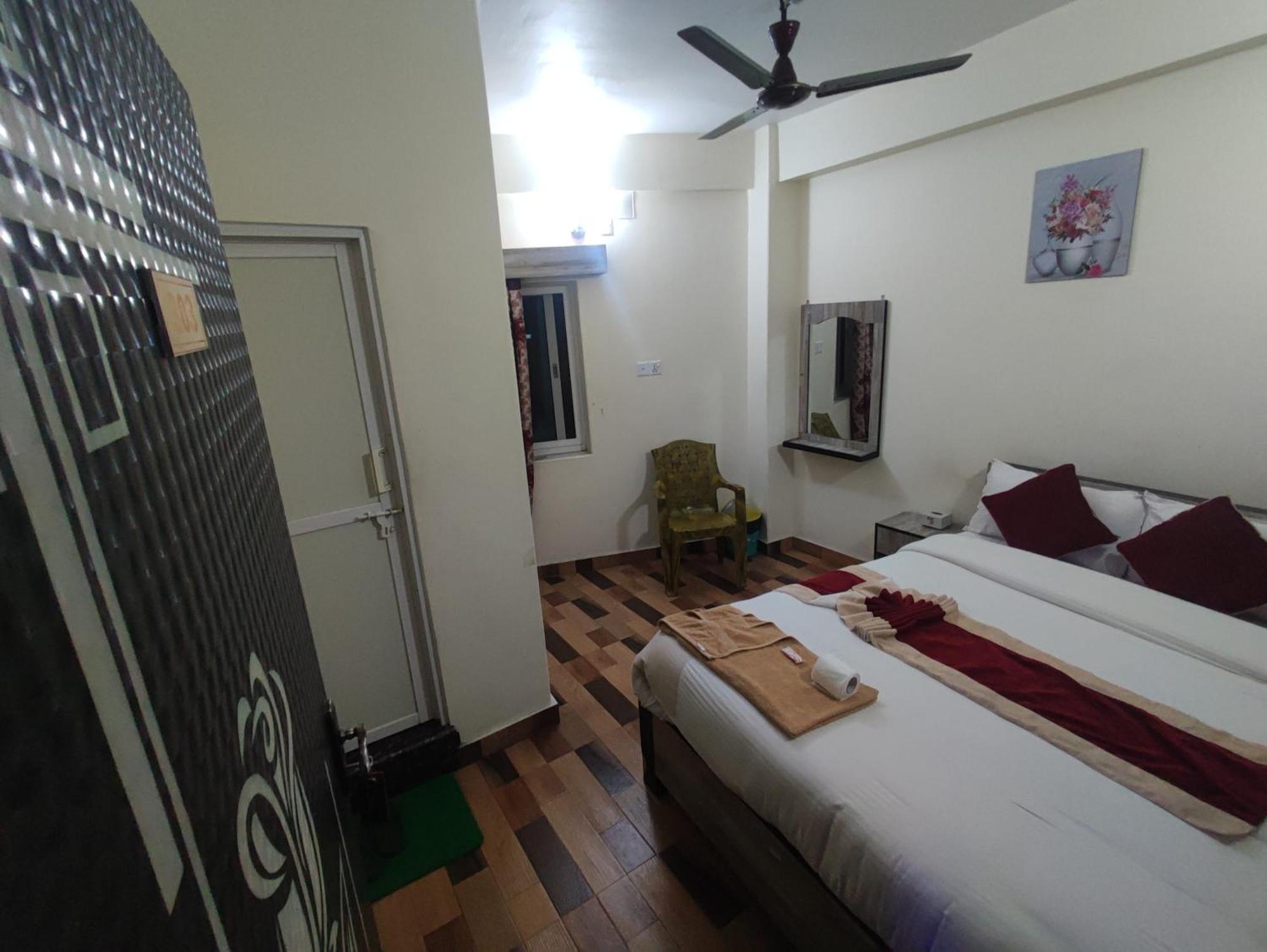 Hotel Kajiinn Pokhara Kültér fotó